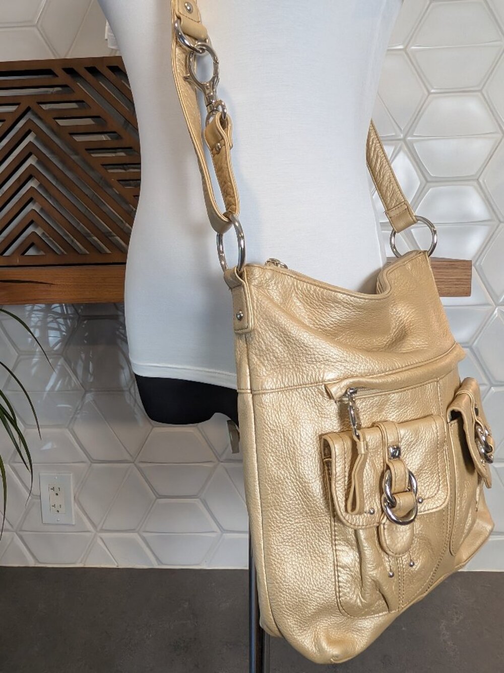 Women's Crossbody Shoulder Bag Leather Beige Y2K Stone Mountain
